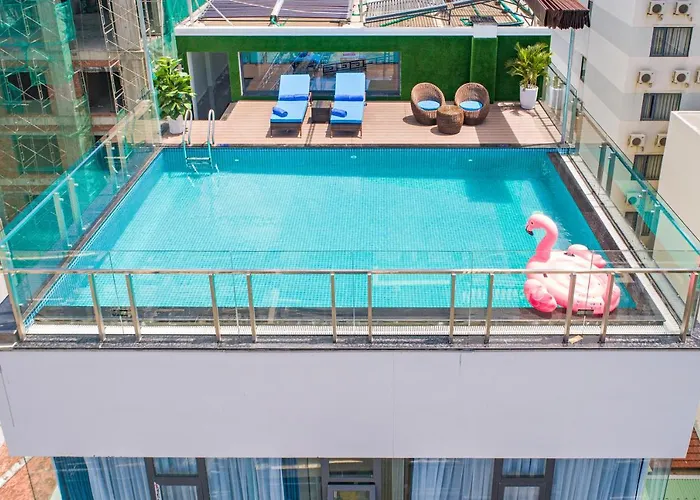 Celina Hotel & Apartment